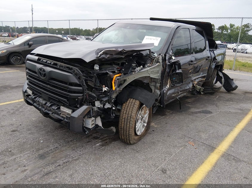 2023 Toyota Tundra VIN 5TFLA5DB0PX066827 IAAI salvage auction — LEFT SIDE, Salvage (South Carolina), sold $9,150 on 2026-07-29 (photo 2)