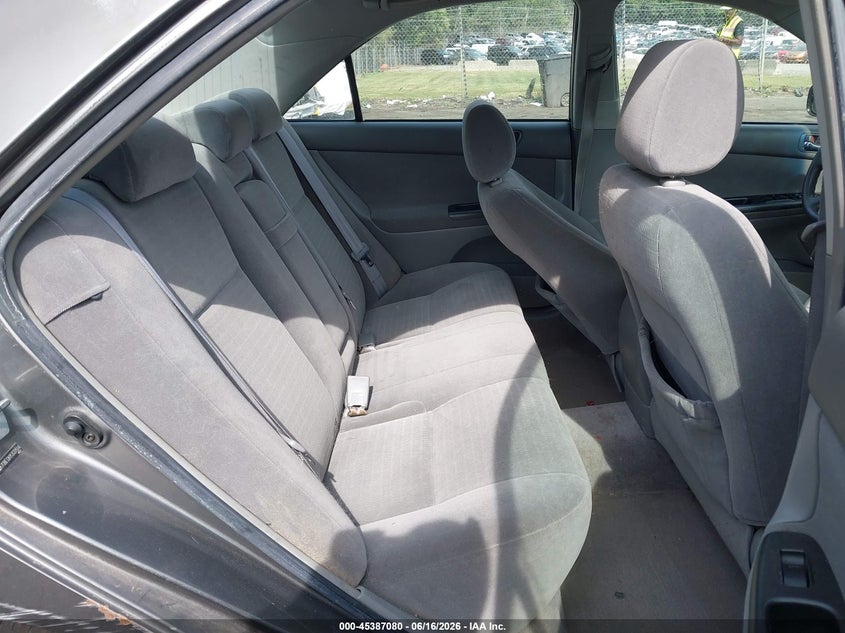 2005 Toyota Camry VIN JTDBE32K853031514 IAAI salvage auction — REAR END, Salvage (North Carolina), sold $475 on 2026-07-09 (photo 8)