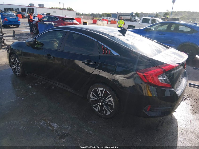 2018 Honda Civic VIN JHMFC1F79JX041200 IAAI salvage auction — RIGHT FRONT, Salvage (Missouri), sold $1,050 on 2026-07-28 (photo 3)