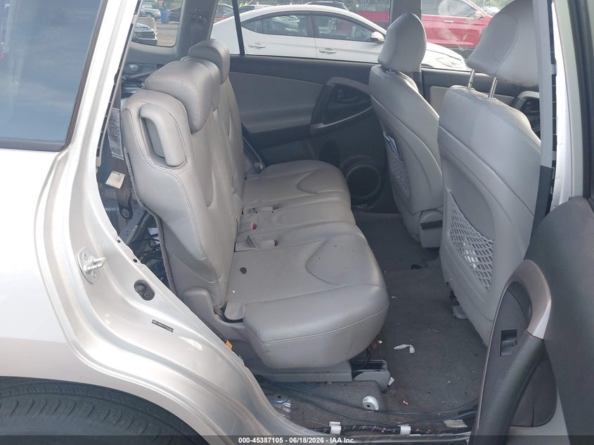 2007 Toyota Rav 4 VIN JTMBK31V175037814 IAAI salvage auction — UNKNOWN, Rebuildable (Florida), sold $1,600 on 2026-07-07 (photo 8)
