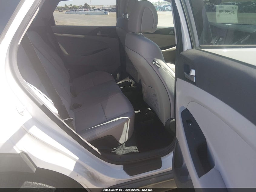 2018 Hyundai Tucson VIN KM8J23A43JU712526 IAAI salvage auction — NORMAL WEAR, SF97 (California), sold $7,400 on 2026-07-30 (photo 8)