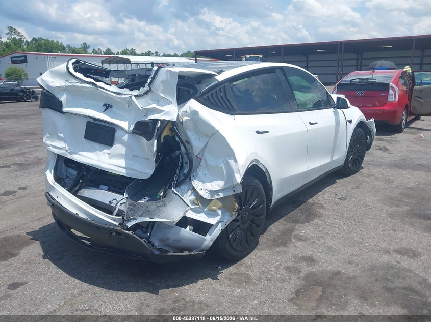 2020 Tesla Model y VIN 5YJYGDEE8LF044845 IAAI salvage auction — FRONT & REAR, Certificate Of Destruction (Florida), sold $2,050 on 2026-07-10 (photo 4)
