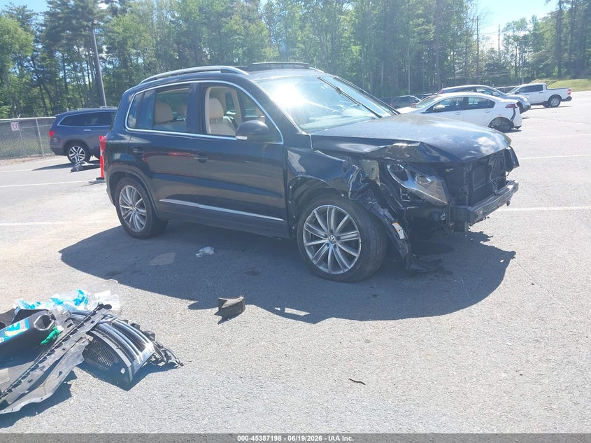 2012 Volkswagen Tiguan VIN WVGBV7AX2CW609358 IAAI salvage auction — BIO HAZARD, Salvage Title, sold $400 on 2026-07-16 (photo 1)
