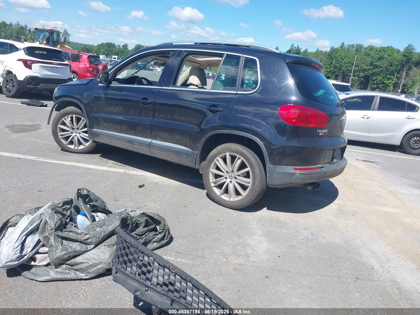 2012 Volkswagen Tiguan VIN WVGBV7AX2CW609358 IAAI salvage auction — BIO HAZARD, Salvage Title, sold $400 on 2026-07-16 (photo 3)