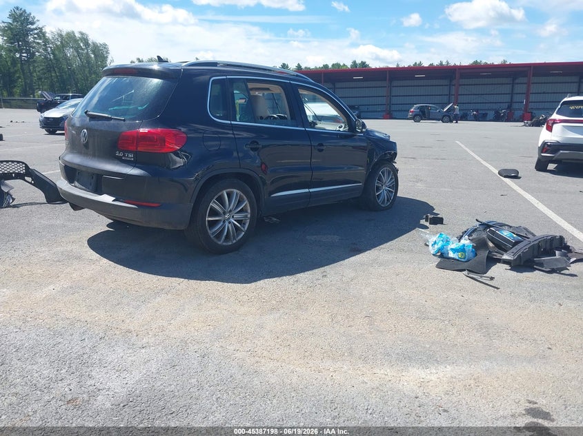 2012 Volkswagen Tiguan VIN WVGBV7AX2CW609358 IAAI salvage auction — BIO HAZARD, Salvage Title, sold $400 on 2026-07-16 (photo 4)