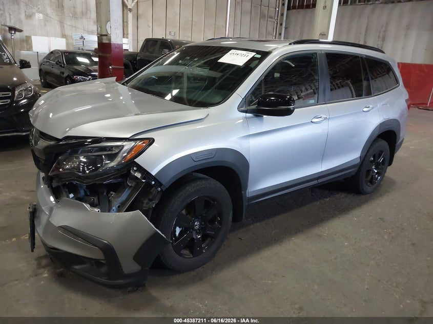 2022 Honda Pilot VIN 5FNYF6H85NB069788 IAAI salvage auction — FRONT END, Salvage (Oregon), sold $8,300 on 2026-07-31 (photo 2)