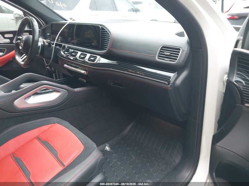 2024 Mercedes-benz Amg gle coupe VIN 4JGFD6BB5RB019155 IAAI salvage auction — SIDE, Salvage Title, sold $54,050 on 2026-08-24 (photo 5)