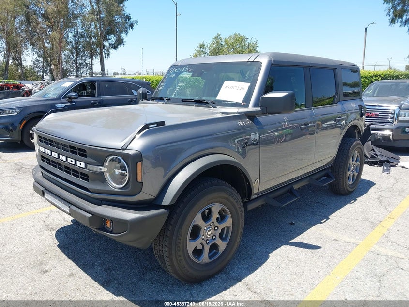 2025 Ford Bronco VIN 1FMDE7BH5SLA77684 IAAI salvage auction — REAR END, Salvage (California), sold $20,100 on 2026-07-21 (photo 2)