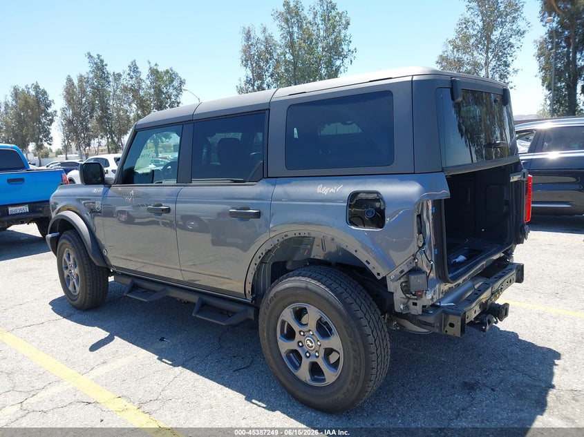 2025 Ford Bronco VIN 1FMDE7BH5SLA77684 IAAI salvage auction — REAR END, Salvage (California), sold $20,100 on 2026-07-21 (photo 3)