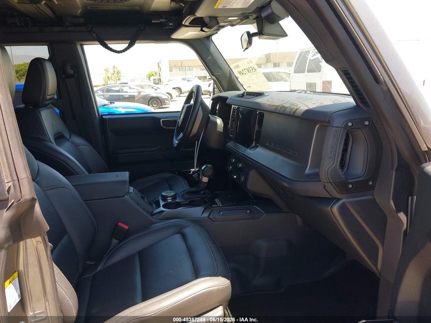 2025 Ford Bronco VIN 1FMDE7BH5SLA77684 IAAI salvage auction — REAR END, Salvage (California), sold $20,100 on 2026-07-21 (photo 5)