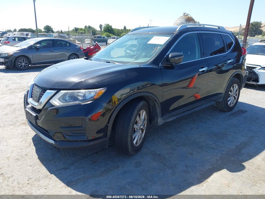 2017 Nissan Rogue VIN JN8AT2MT0HW153101 IAAI salvage auction — RIGHT FRONT, Salvage Title, sold $700 on 2026-08-02 (photo 2)
