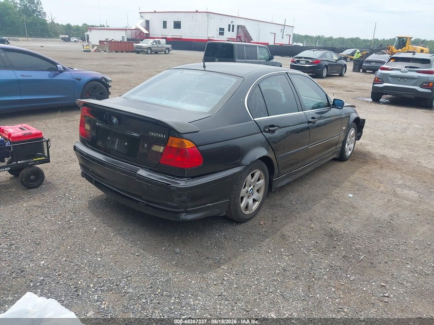 1999 BMW 3 series VIN WBAAM5330XFR09002 IAAI salvage auction — FRONT & REAR, Salvage - Greater Than 75% (Maryland), sold $250 on 2026-07-08 (photo 4)