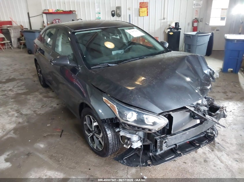 2021 Kia Forte VIN 3KPF24AD5ME339895 IAAI salvage auction — FRONT END, Salvage (Illinois), sold $1,850 on 2026-07-24 (photo 1)