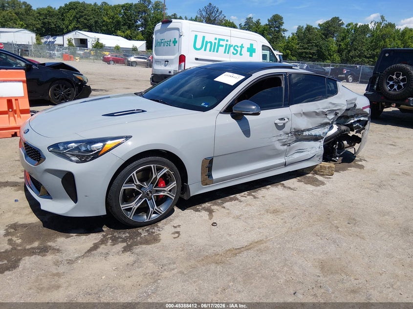 2019 Kia Stinger VIN KNAE45LC0K6051654 IAAI salvage auction — LEFT REAR, Salvage (Virginia), sold $2,550 on 2026-07-31 (photo 2)