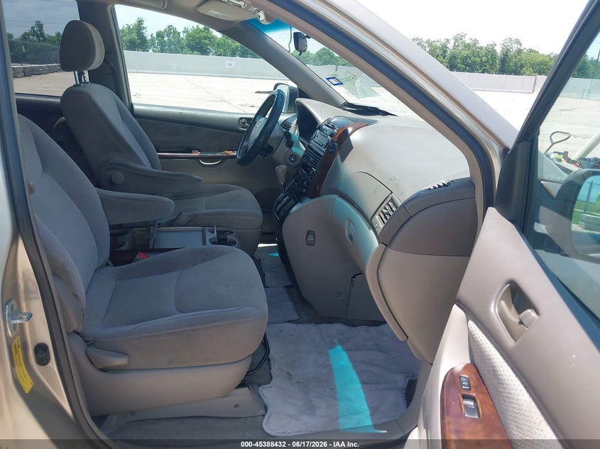2008 Toyota Sienna VIN 5TDZK23C58S106343 IAAI salvage auction — LEFT FRONT, Original (Texas), sold $1,250 on 2026-07-16 (photo 5)