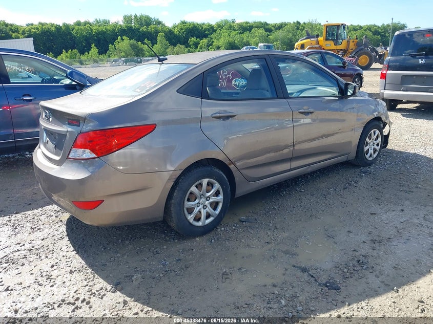 2013 Hyundai Accent VIN KMHCT4AE0DU496708 IAAI salvage auction — NORMAL WEAR, Original (Ohio), sold $225 on 2026-07-29 (photo 4)