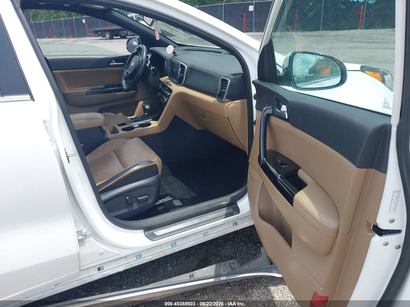 2017 Kia Sportage VIN KNDPRCA65H7180393 IAAI salvage auction — FRONT END, Salvage (South Carolina), sold $25 on 2026-07-29 (photo 5)