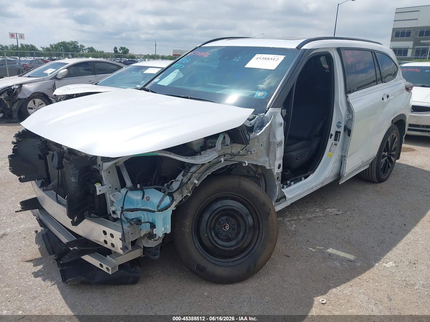 2024 Toyota Highlander VIN 5TDKDRAH7RS532183 IAAI salvage auction — LEFT SIDE, Original (Texas), sold $8,200 on 2026-07-28 (photo 6)