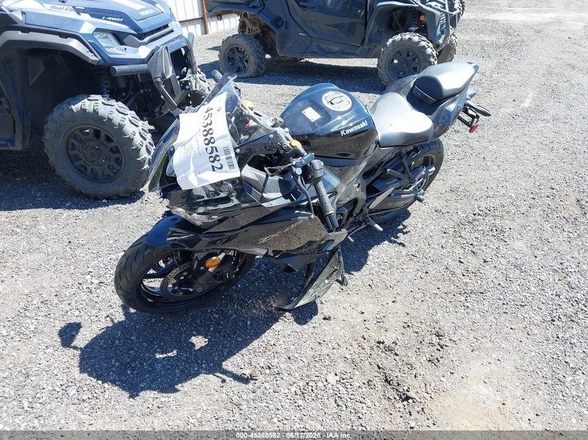 2026 Kawasaki VIN ML5ZXCP16TDA51757 IAAI salvage auction — FRONT END, Bill Of Sale (Washington), sold $400 on 2026-07-21 (photo 2)