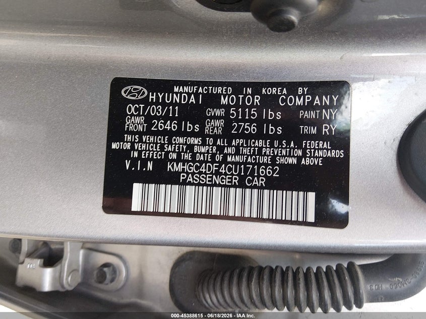 2012 Hyundai Genesis VIN KMHGC4DF4CU171662 IAAI salvage auction — RIGHT FRONT, Salvage (Illinois), sold $975 on 2026-08-01 (photo 9)