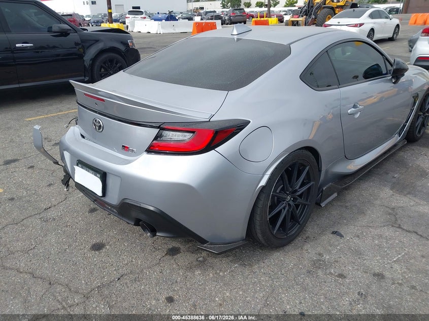 2023 Toyota Gr 86 VIN JF1ZNBE12P9761274 IAAI salvage auction — LEFT REAR, Salvage Title, sold $9,050 on 2026-08-24 (photo 4)