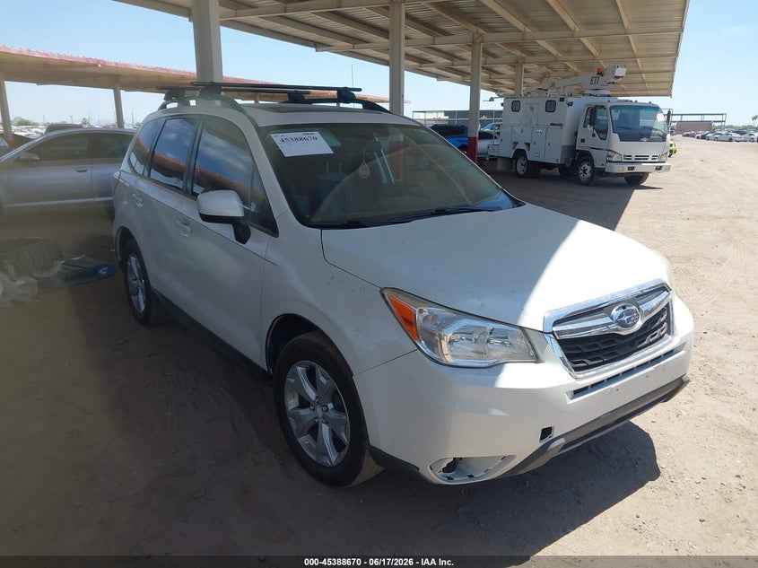 2015 Subaru Forester VIN JF2SJADC8FH551160 IAAI salvage auction — FRONT END, Restored (Arizona), sold $900 on 2026-07-28 (photo 1)