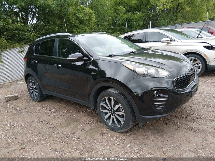 2017 Kia Sportage VIN KNDPNCAC4H7111955 IAAI salvage auction — UNKNOWN, Clear (Wisconsin), sold $2,900 on 2026-07-08 (photo 1)