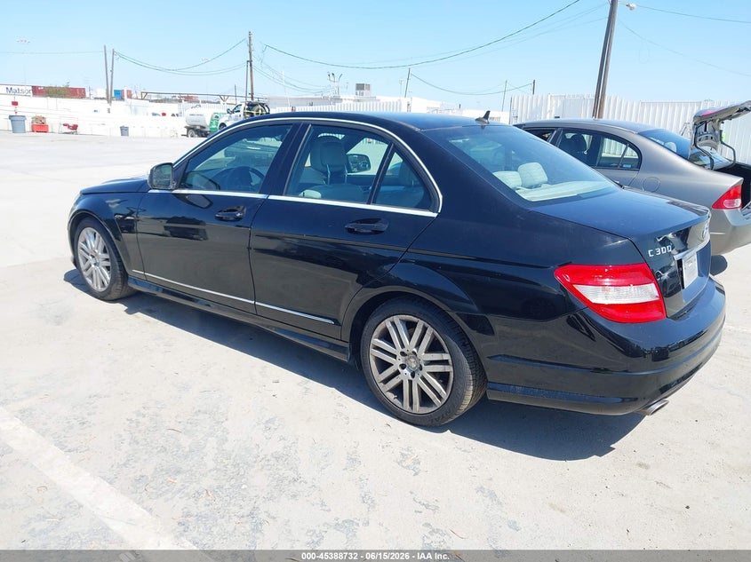 2009 Mercedes-benz C class VIN WDDGF54XX9R068368 IAAI salvage auction — NORMAL WEAR, Clear - Dealer Only (California), sold $250 on 2026-07-15 (photo 3)
