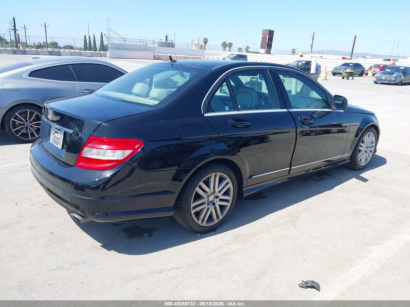 2009 Mercedes-benz C class VIN WDDGF54XX9R068368 IAAI salvage auction — NORMAL WEAR, Clear - Dealer Only (California), sold $250 on 2026-07-15 (photo 4)