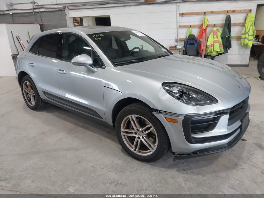 2024 Porsche Macan VIN WP1AA2A5XRLB12922 — IAAI salvage auction photo