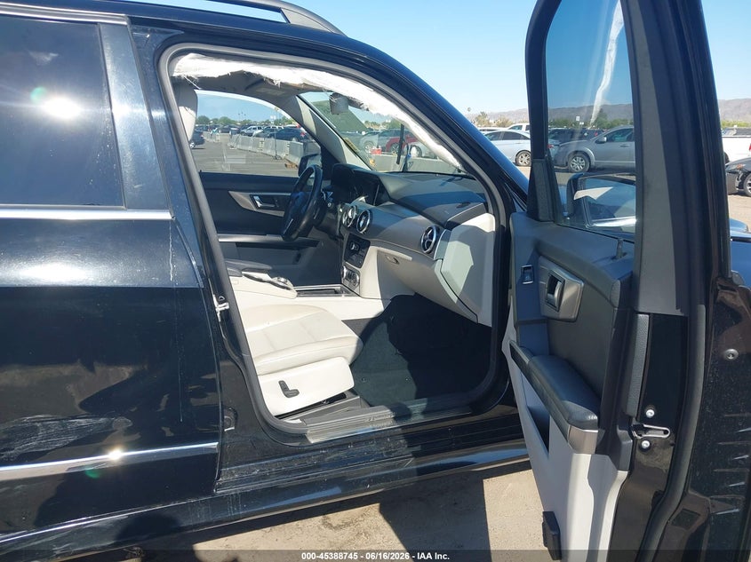 2014 Mercedes-benz Glk-klasse VIN WDCGG5HB1EG283109 IAAI salvage auction — SIDE, Salvage (Arizona), sold $2,400 on 2026-07-28 (photo 5)