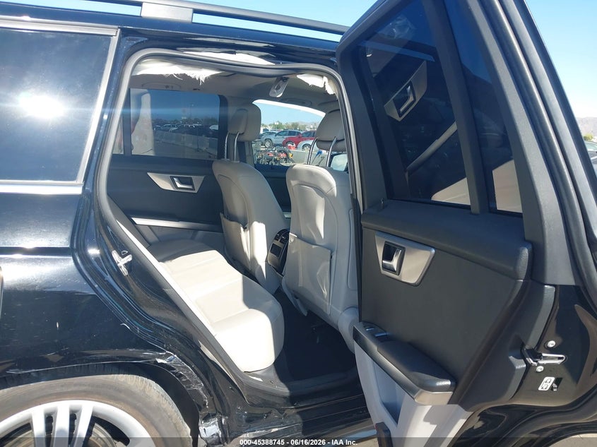 2014 Mercedes-benz Glk-klasse VIN WDCGG5HB1EG283109 IAAI salvage auction — SIDE, Salvage (Arizona), sold $2,400 on 2026-07-28 (photo 8)