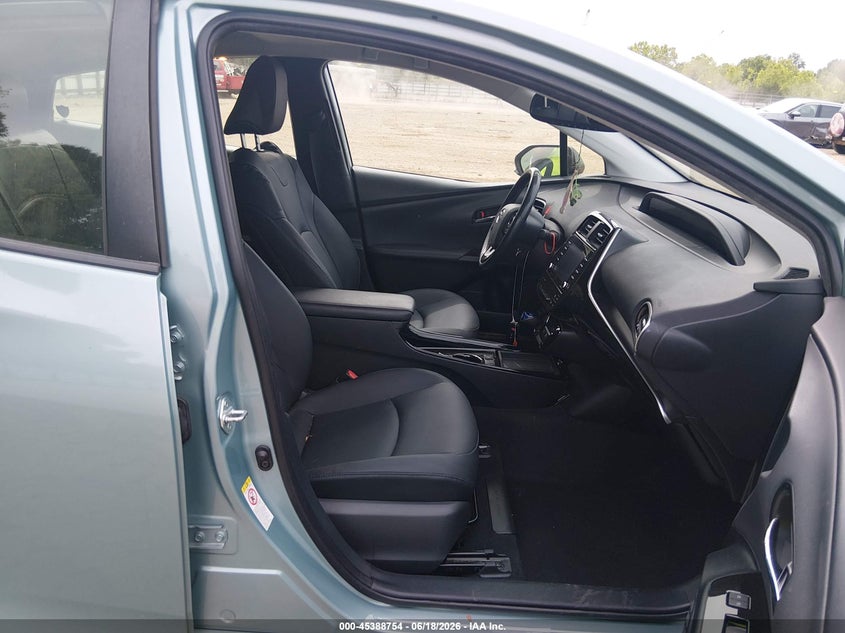 2021 Toyota Prius VIN JTDKAMFUXM3138351 IAAI salvage auction — FRONT END, Salvage (Tennessee), sold $6,200 on 2026-07-08 (photo 5)