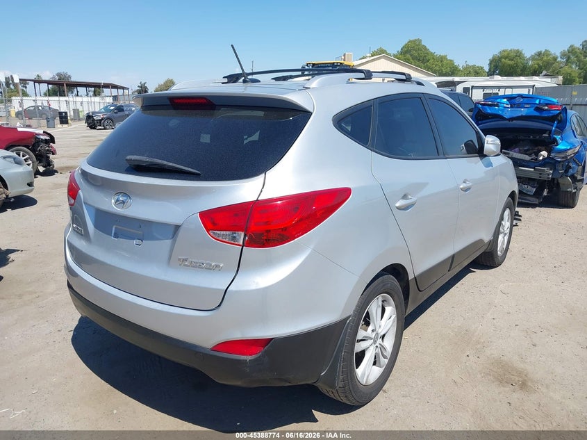 2012 Hyundai Tucson VIN KM8JU3AC9CU455022 IAAI salvage auction — UNDERCARRIAGE, Salvage Title, sold $1,550 on 2026-07-11 (photo 4)