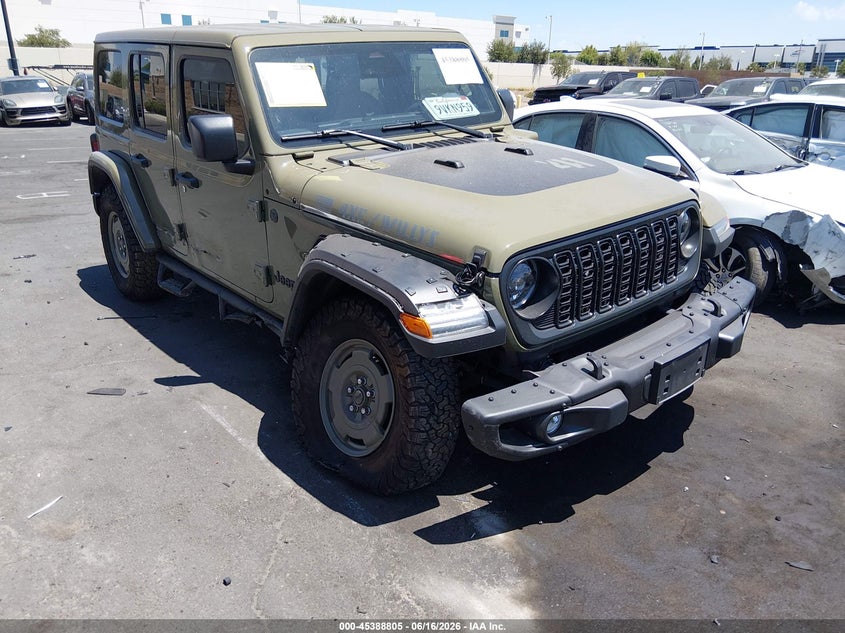 2025 Jeep Grand wagoneer VIN 1C4RJXN63SW636809 IAAI salvage auction — SIDE, Salvage Title, sold $20,550 on 2026-09-11 (photo 1)