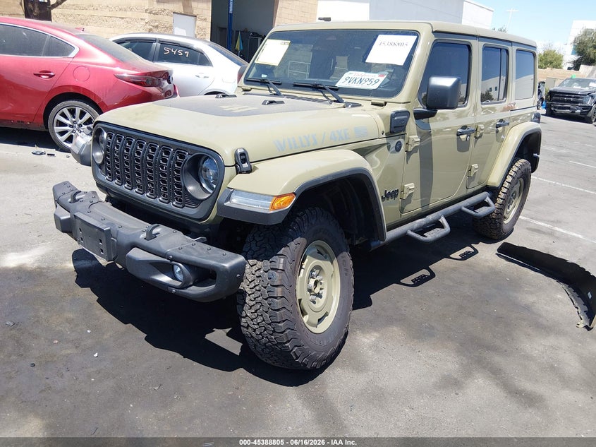 2025 Jeep Grand wagoneer VIN 1C4RJXN63SW636809 IAAI salvage auction — SIDE, Salvage Title, sold $20,550 on 2026-09-11 (photo 2)