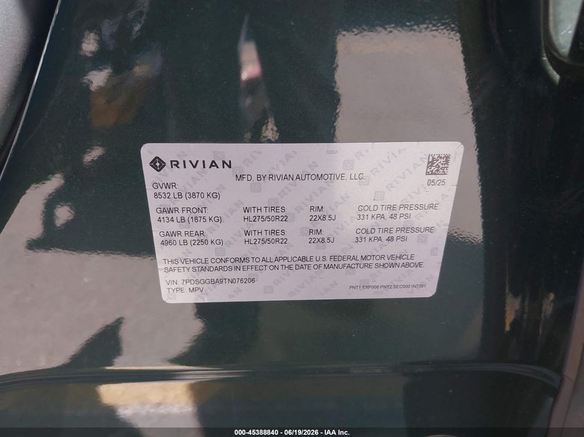 2026 Rivian R1s VIN 7PDSGGBA9TN076206 IAAI salvage auction — RIGHT FRONT, Wait Title, sold $26,100 on 2026-08-03 (photo 9)