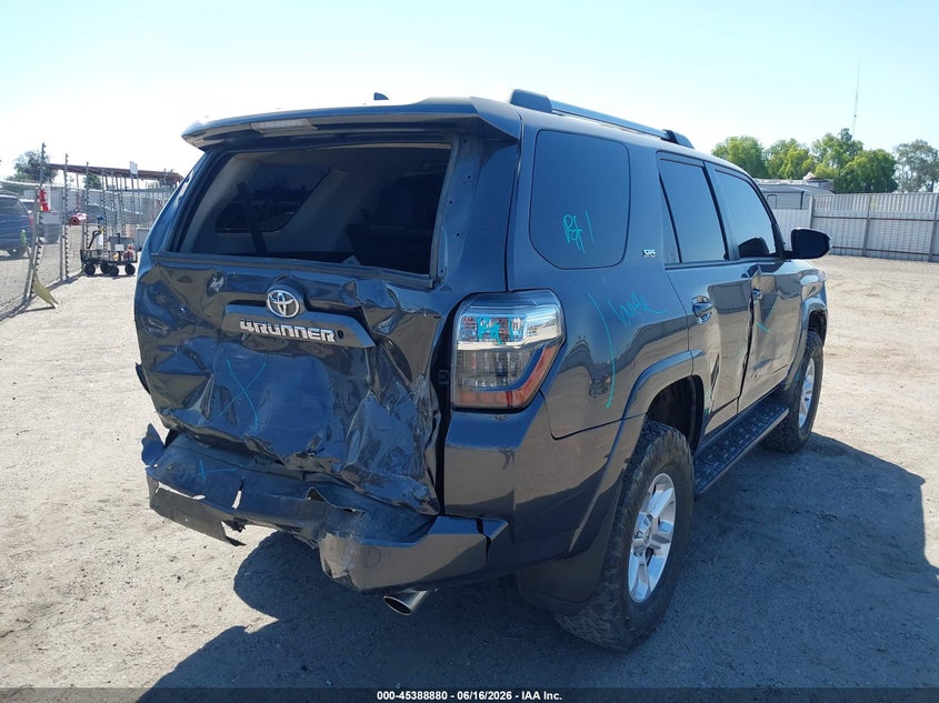 2019 Toyota 4runner VIN JTEBU5JR3K5733720 IAAI salvage auction — REAR END, Salvage (California), sold $13,200 on 2026-07-14 (photo 4)