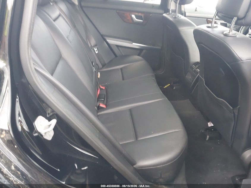 2014 Mercedes-benz Glk-klasse VIN WDCGG8JB7EG170938 IAAI salvage auction — NORMAL WEAR, Clear (Massachusetts), sold $1,600 on 2026-07-07 (photo 8)