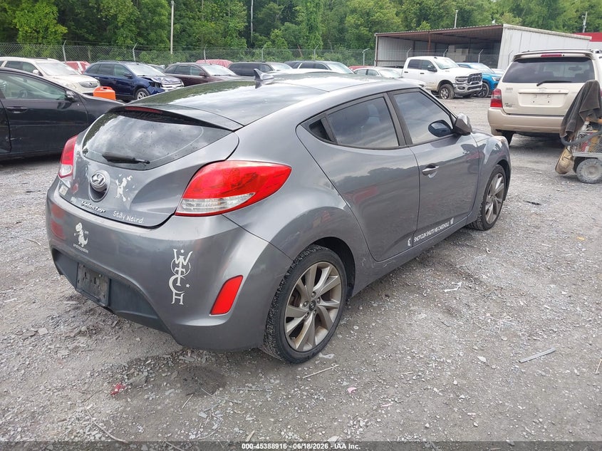2017 Hyundai Veloster VIN KMHTC6AD4HU308345 IAAI salvage auction — REAR END, Salvage Title, sold $25 on 2026-07-28 (photo 4)