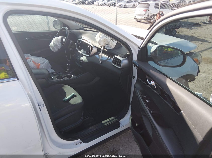 2018 Kia Sorento VIN 5XYPG4A30JG384948 IAAI salvage auction — FRONT END, Salvage Title, sold $1,250 on 2026-08-02 (photo 5)