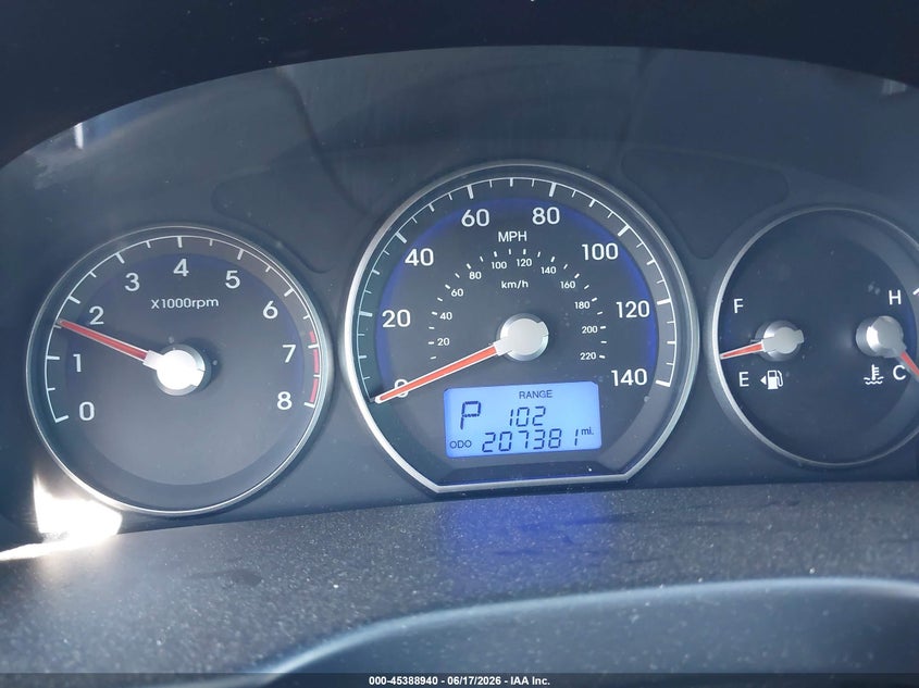 2011 Hyundai Santa fe VIN 5XYZKDAGXBG045254 IAAI salvage auction — RIGHT FRONT, Clear (Virginia), sold $625 on 2026-07-21 (photo 7)