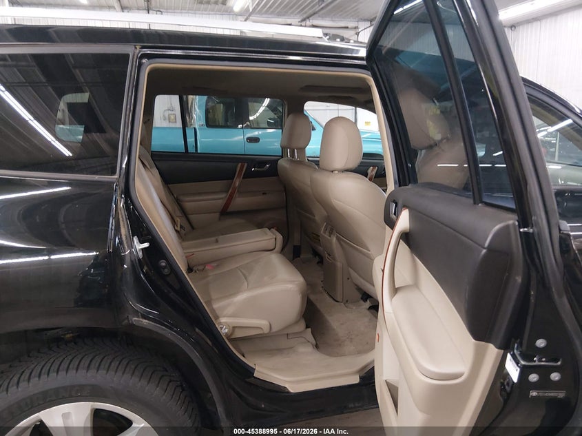 2008 Toyota Highlander VIN JTEES42AX82027652 IAAI salvage auction — REAR END, Prior Salvage (Minnesota), sold $875 on 2026-07-28 (photo 8)