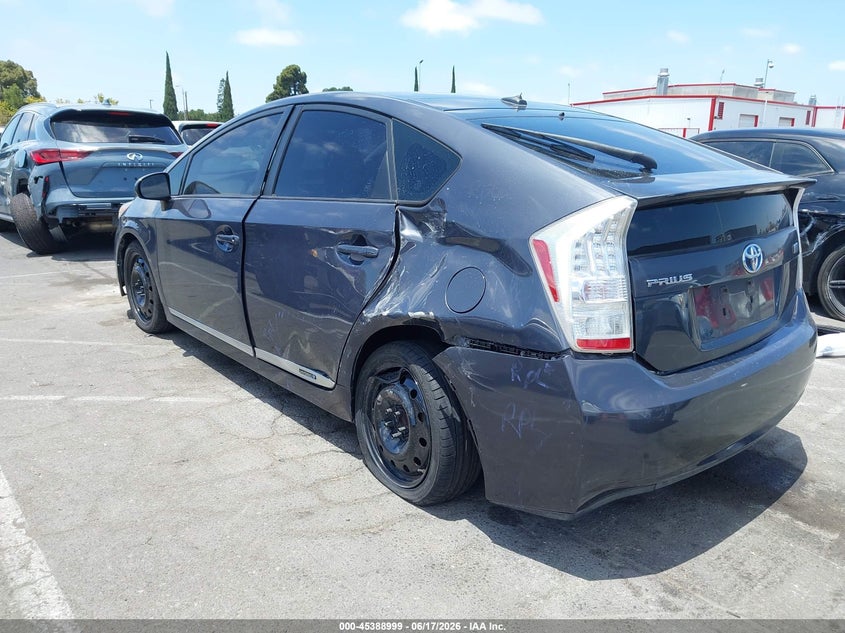 2011 Toyota Prius VIN JTDKN3DU7B1365720 IAAI salvage auction — REAR END, Salvage (California), sold $925 on 2026-07-31 (photo 3)