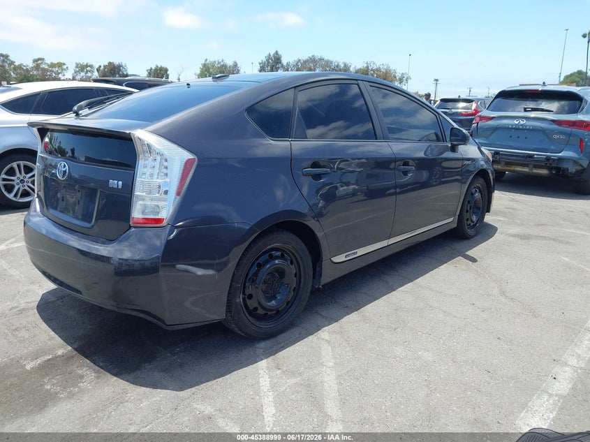 2011 Toyota Prius VIN JTDKN3DU7B1365720 IAAI salvage auction — REAR END, Salvage (California), sold $925 on 2026-07-31 (photo 4)