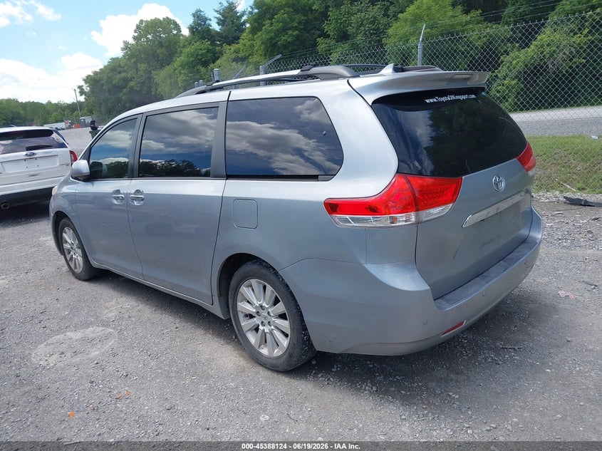 2011 Toyota Sienna VIN 5TDDK3DC2BS024253 IAAI salvage auction — NORMAL WEAR, Clear (Virginia), sold $425 on 2026-07-21 (photo 3)