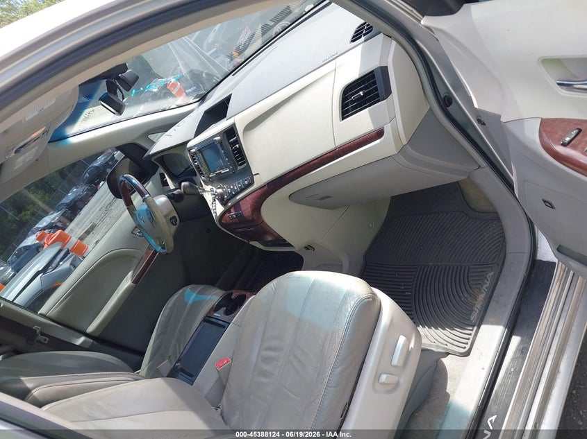 2011 Toyota Sienna VIN 5TDDK3DC2BS024253 IAAI salvage auction — NORMAL WEAR, Clear (Virginia), sold $425 on 2026-07-21 (photo 5)