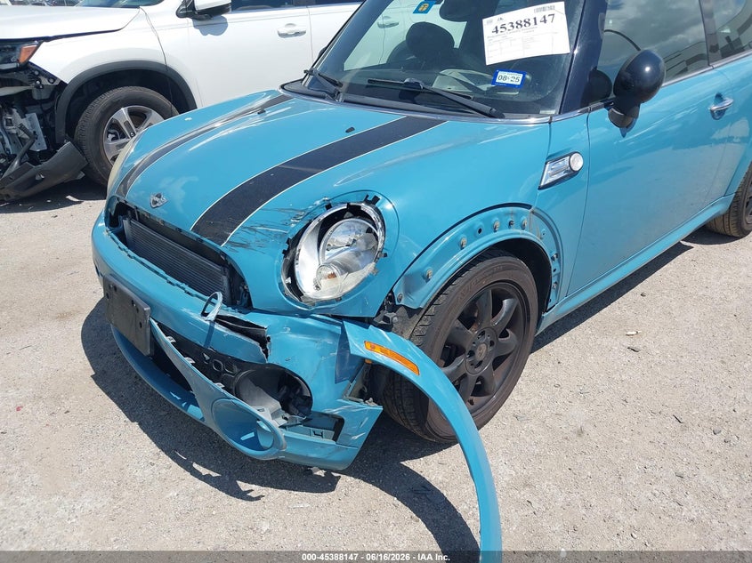 2009 Mini Cooper VIN WMWMF33579TW76575 IAAI salvage auction — FRONT END, Original (Texas), sold $1,000 on 2026-08-05 (photo 6)