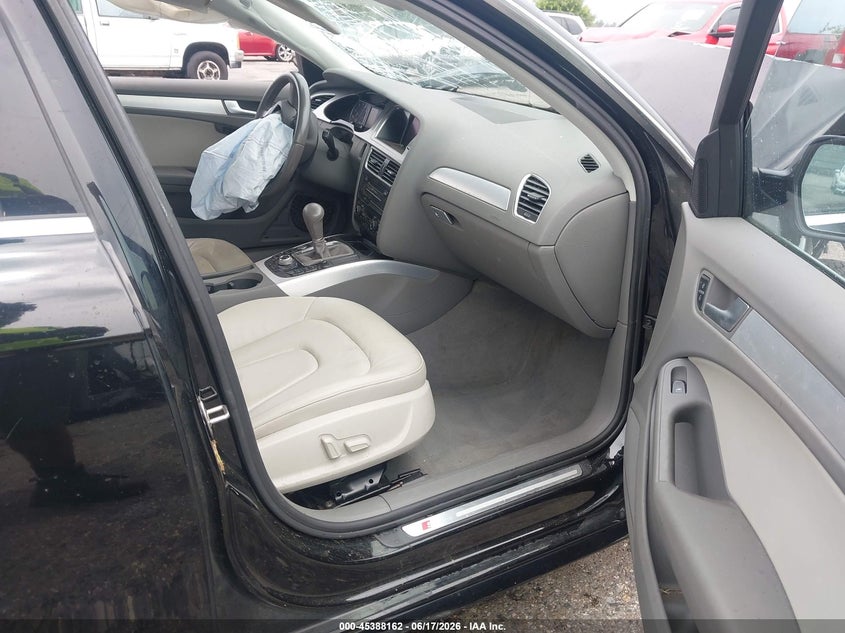 2012 Audi A4 VIN WAUEFAFL4CA113862 IAAI salvage auction — FRONT & REAR, Rebuildable (Florida), sold $200 on 2026-07-14 (photo 5)