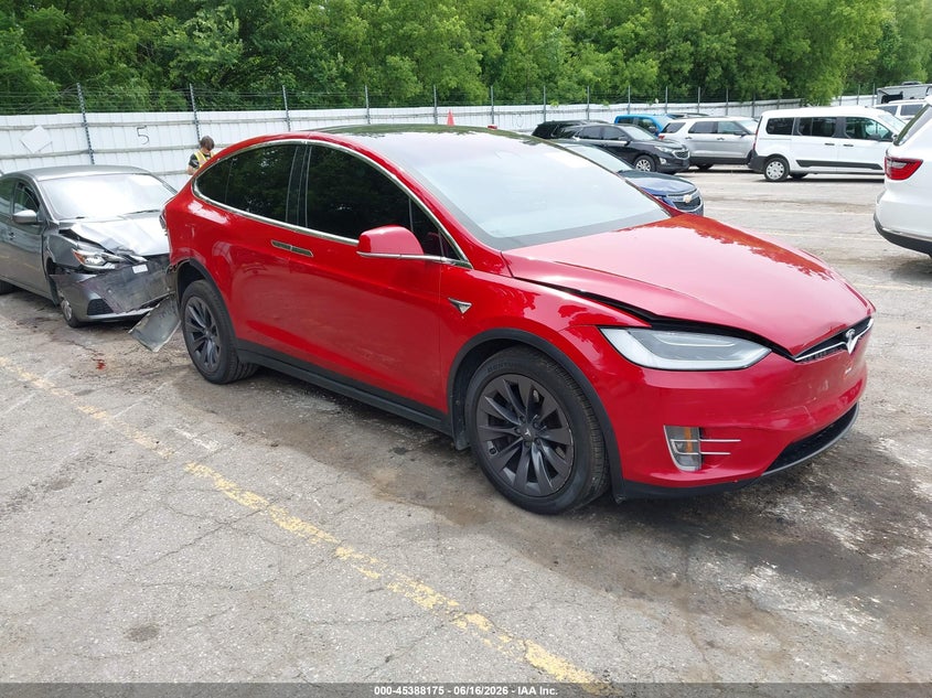 2019 Tesla Model x VIN 5YJXCDE27KF157195 IAAI salvage auction — REAR END, Clear (Michigan), sold $6,700 on 2026-07-09 (photo 1)